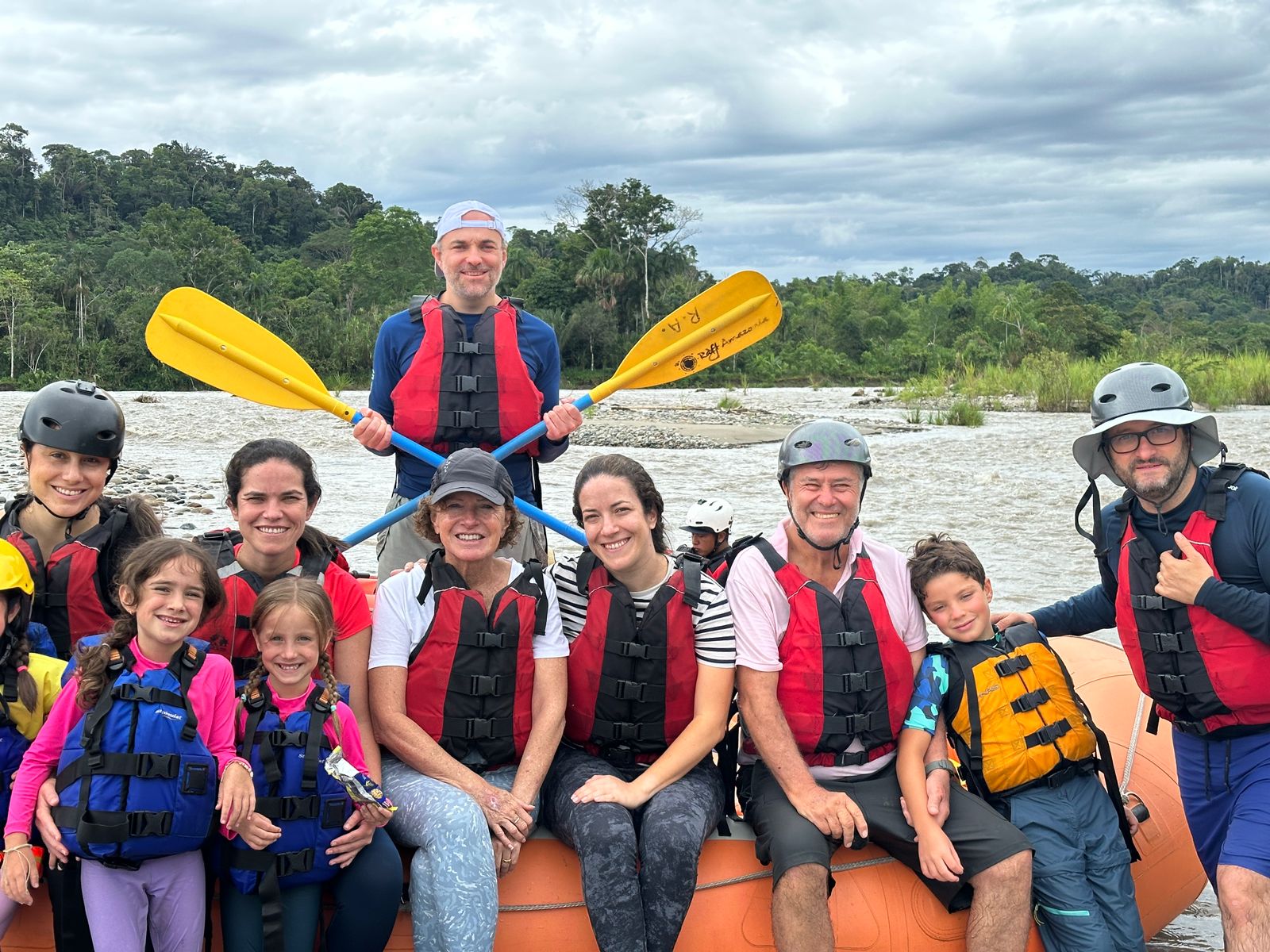 Rafting entre amigos Rafting Tena